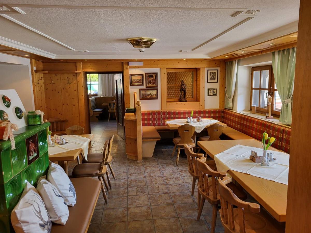Hotel Restaurant Liesele Sonne Sankt Leonhard im Pitztal Bagian luar foto