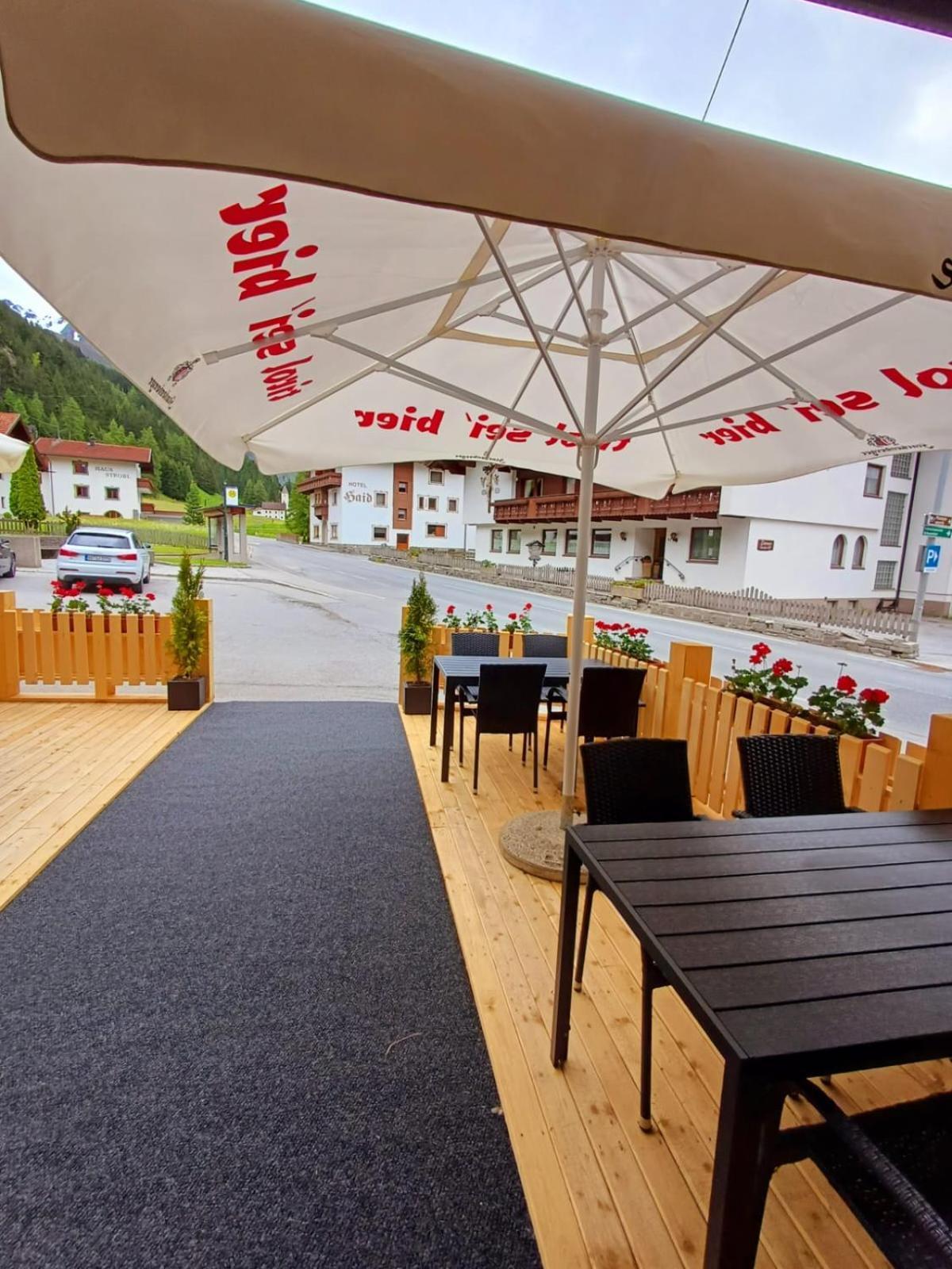 Hotel Restaurant Liesele Sonne Sankt Leonhard im Pitztal Bagian luar foto